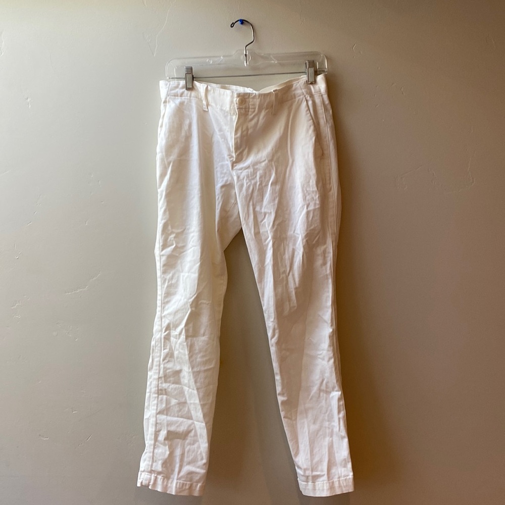 White Gap pants, girlfriend chino, size 4